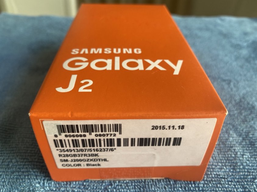 ขาย Samsung J2 สภาพสวย ใช้งานปกติ ราคาไม่แพง มีทั้งสีดำและสีขาว picture